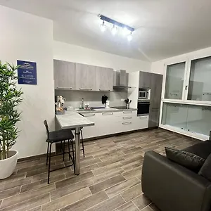 Sweet 051 Apartamento